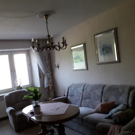 Geraeumiges Ferienhaus Beverungen Zimmer foto