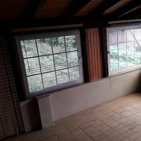 Geraeumiges Ferienhaus Beverungen Exterior foto